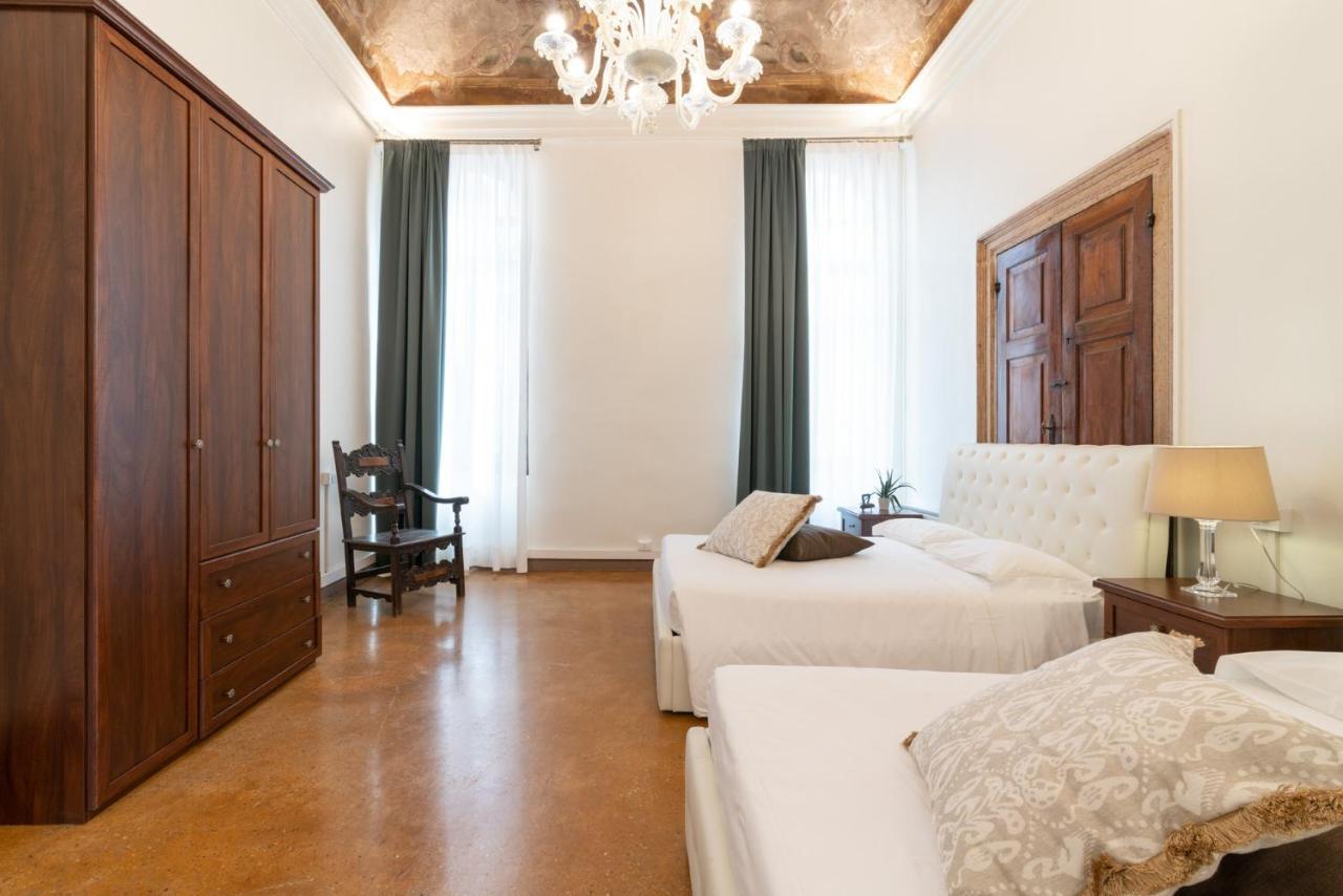 Venice Luxury Palace 3 By Wonderful Italy Bagian luar foto